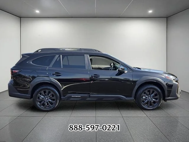 Used 2025 Crystal Black Silica SUBARU ONYX EDITION image 6