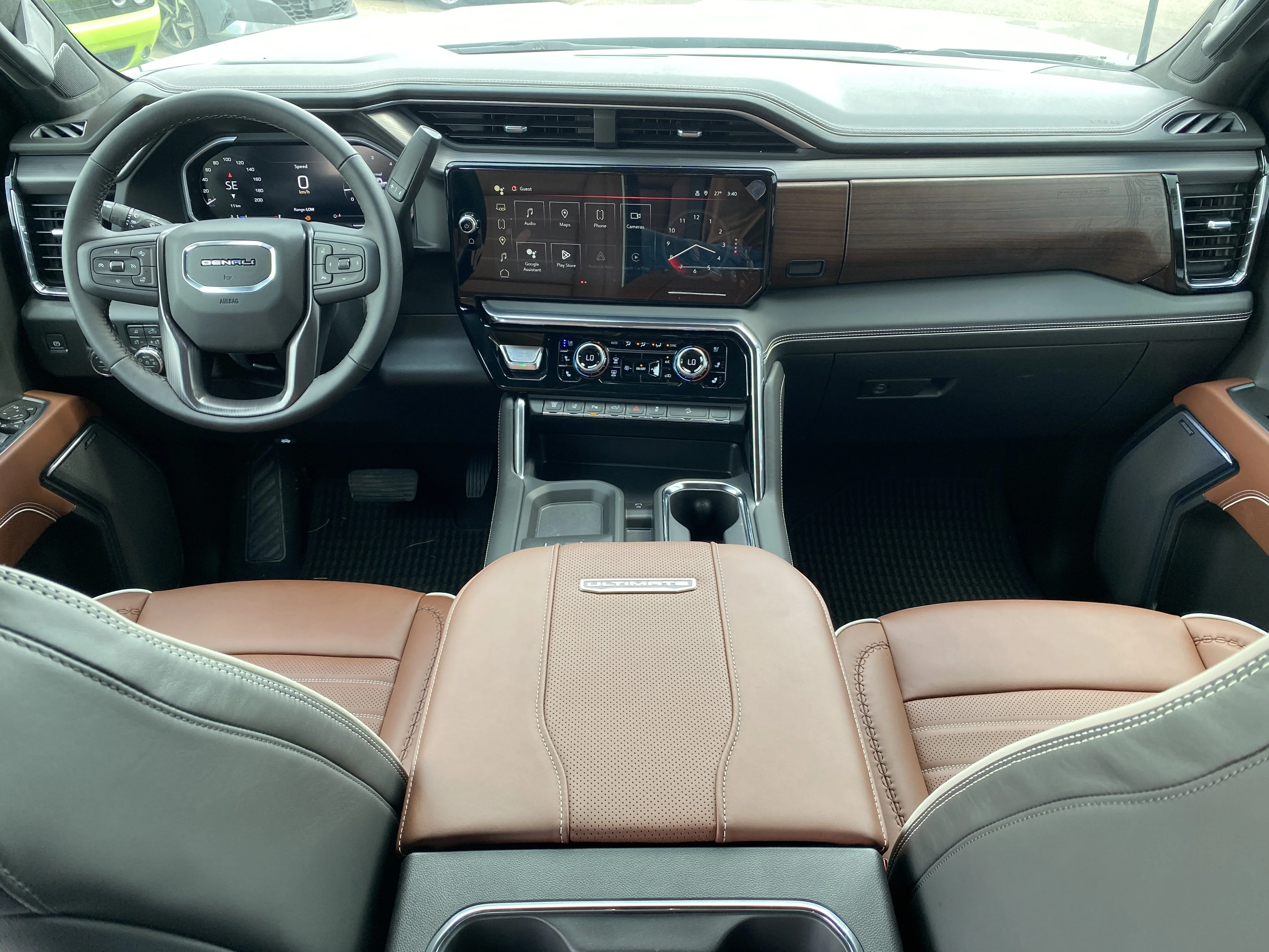 New 2026 GLACIER WHITE TRICOAT GMC Denali Ultimate image 15