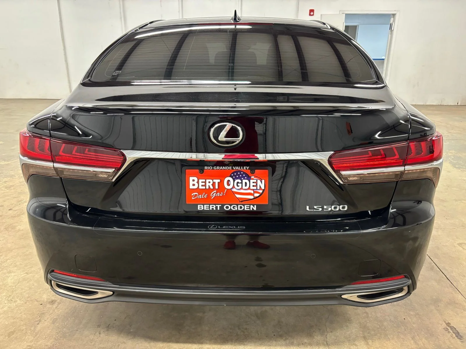 2018 Lexus LS Base - Photo 6