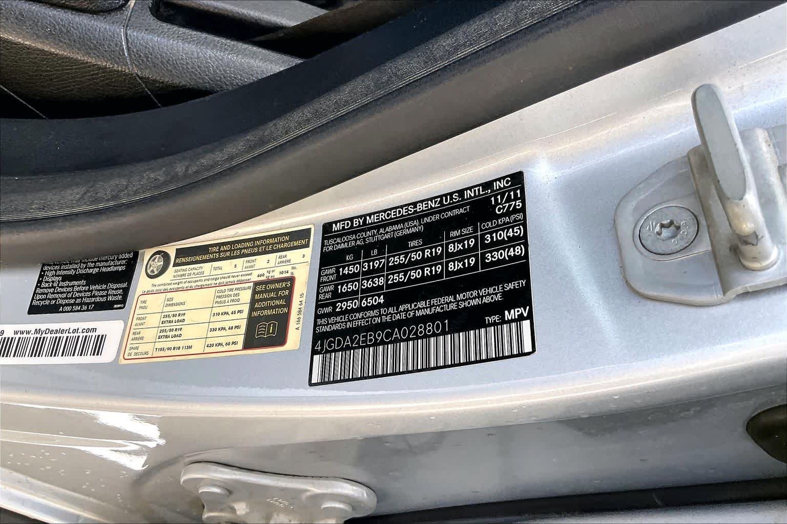 Used 2012 Iridium Silver Metallic Mercedes-Benz ML 350 BlueTEC® image 30