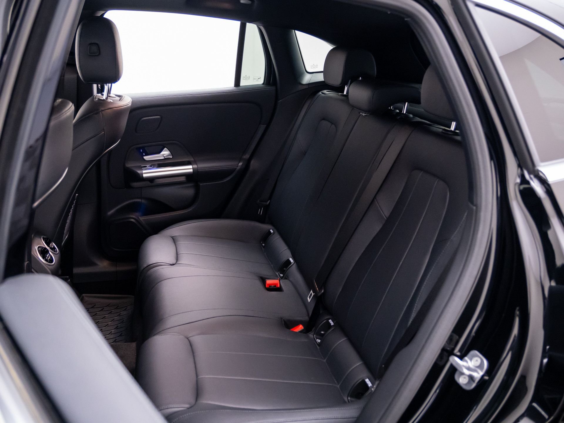 New 2026 Night Black Mercedes-Benz GLA 250 image 18