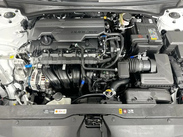 New 2026 Hyundai ELANTRA SEL Sport