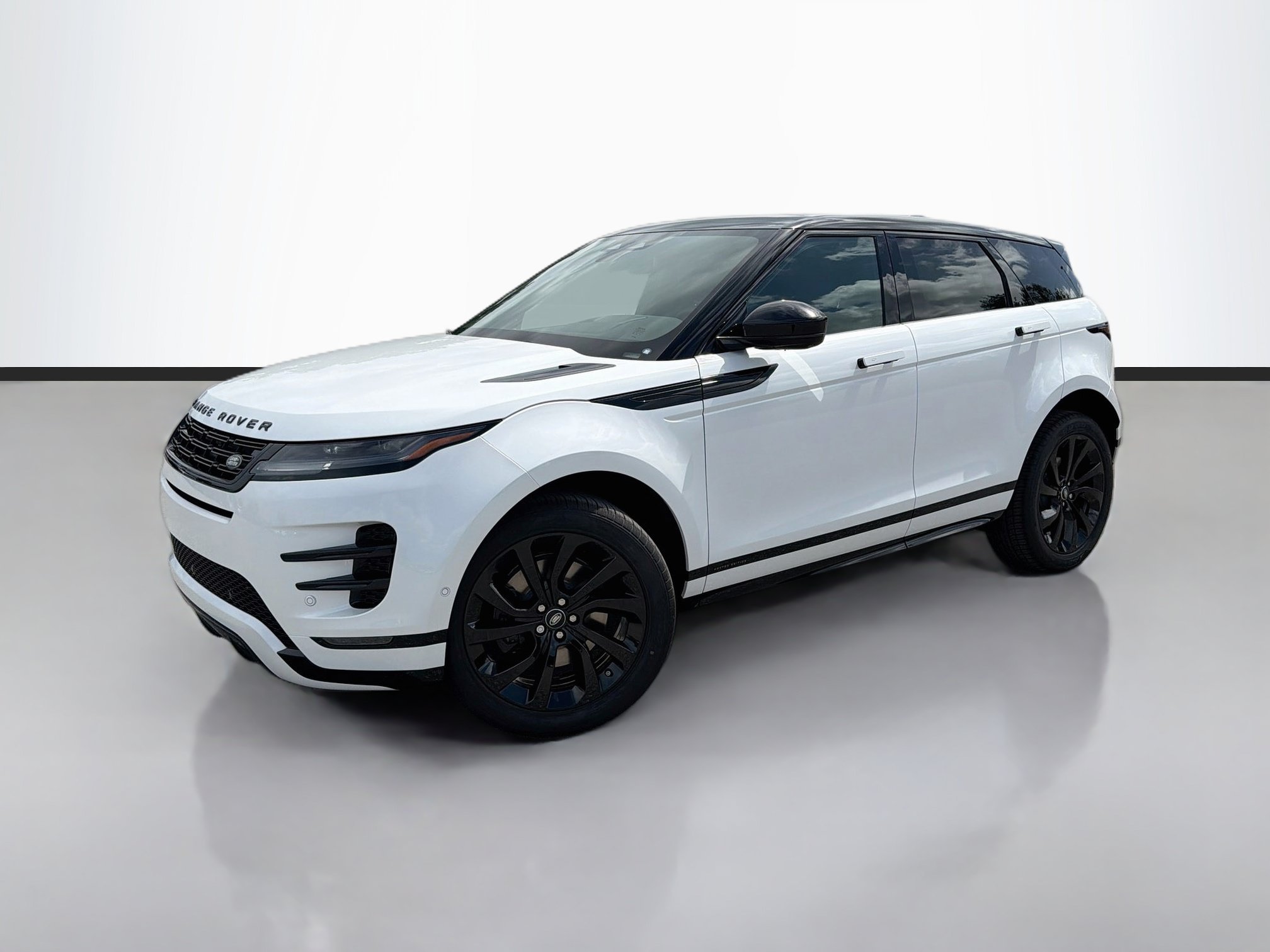 New 2026 Ostuni Pearl White Land Rover Hoxton Edition image 1