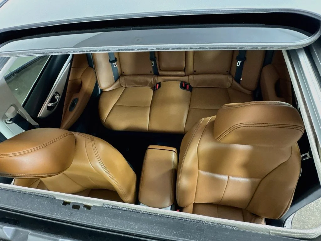 Certified Used 2023 Gray INFINITI LUXE image 28