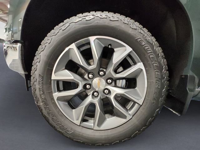 2026 Chevrolet Silverado 1500 LT - Photo 14