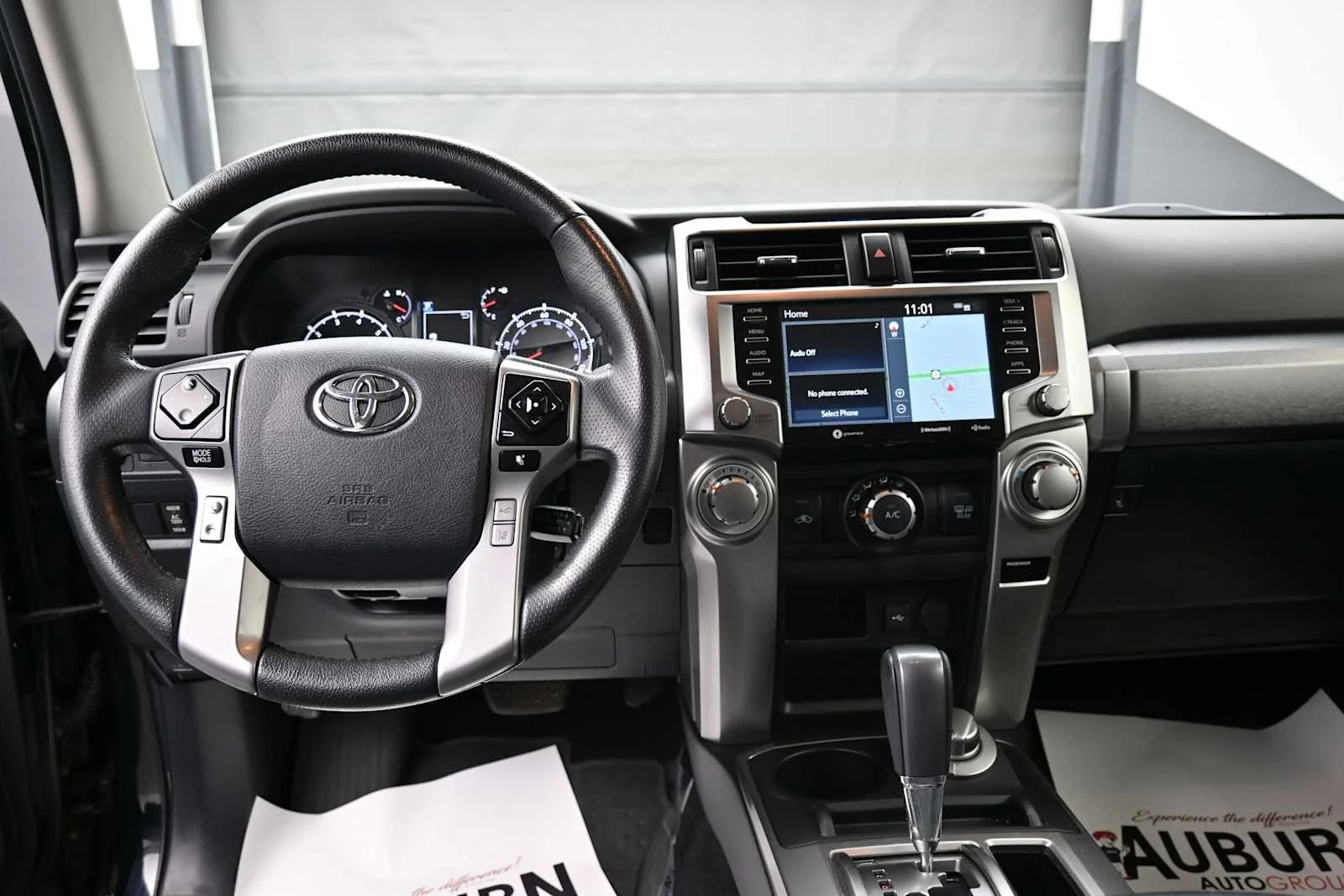 Used 2022 Midnight Black Metallic Toyota SR5 Premium image 15