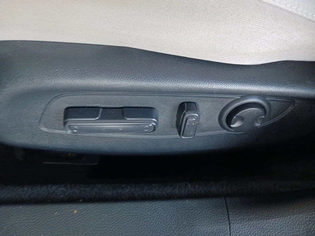 Used 2023 Gray Honda EX image 30