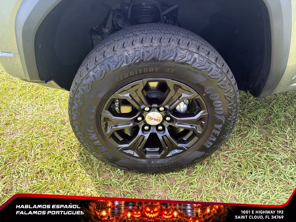Used 2023 STERLING METALLIC GMC 2WD Elevation image 10