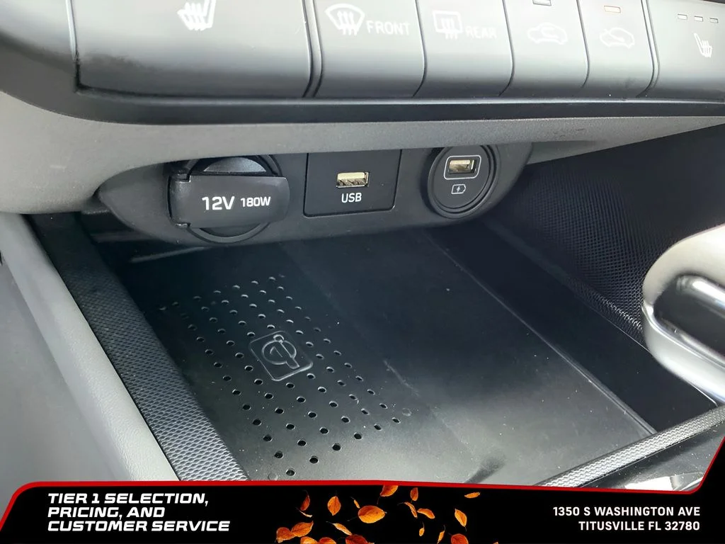 Used 2021 Silver Hyundai SEL image 30