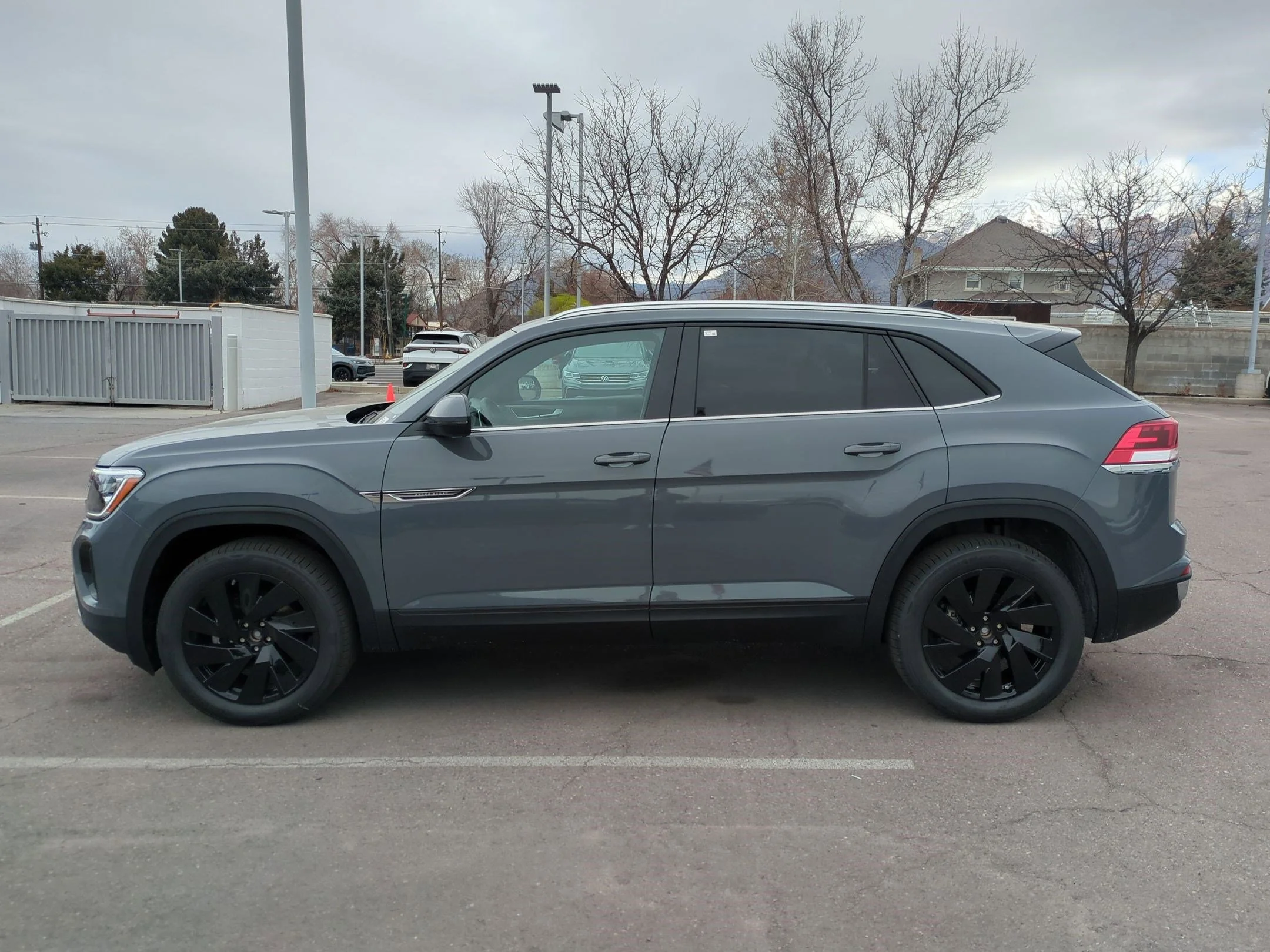 New 2026 Pure Gray Volkswagen 2.0T SE w/Technology image 7
