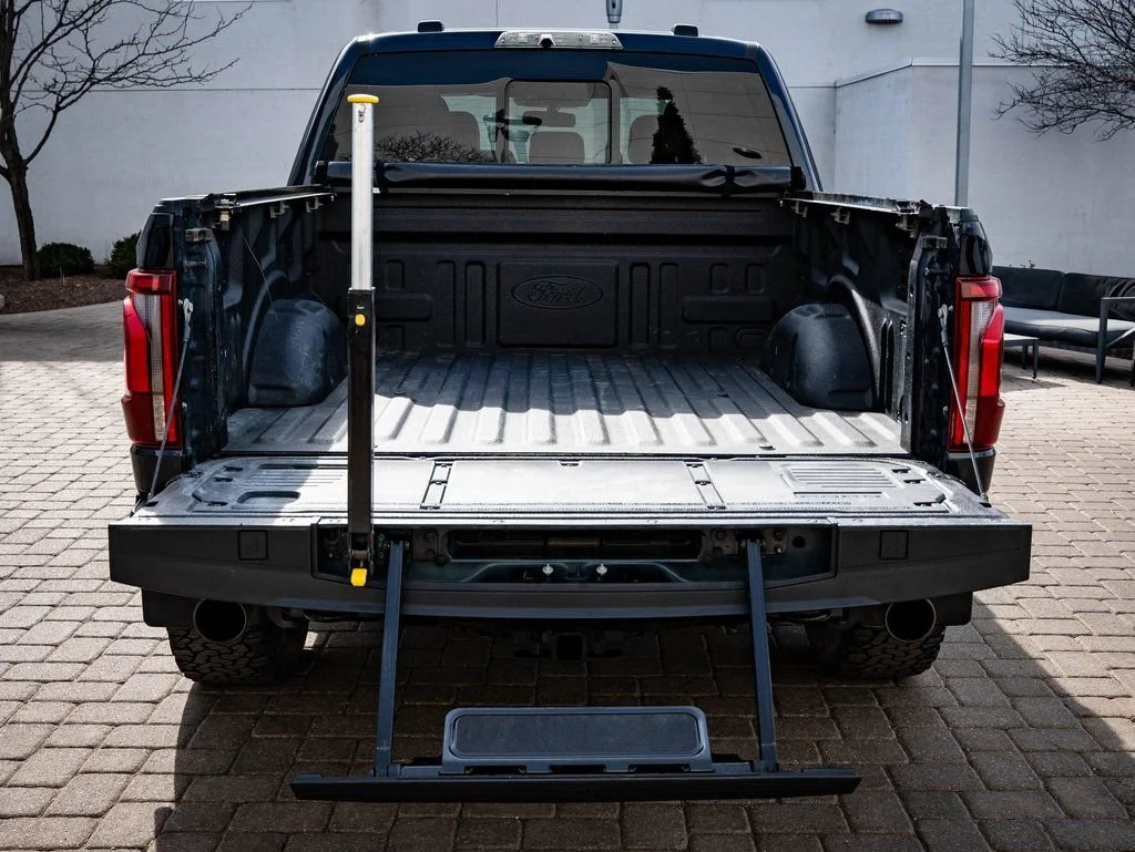 2024 Ford F-150 Raptor - Photo 19