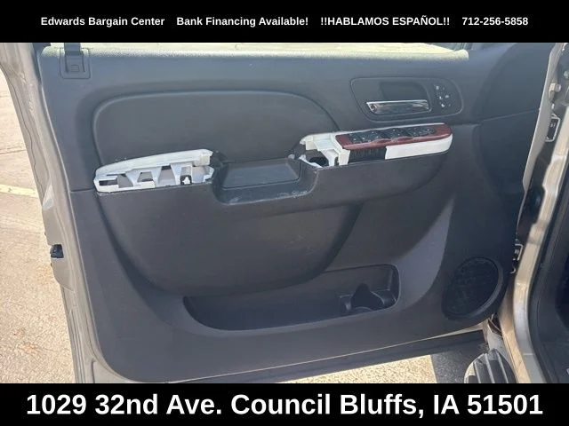 Used 2013 Gold Chevrolet LTZ image 22