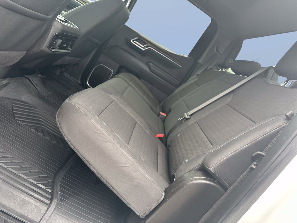Used 2025 White Chevrolet LT image 16