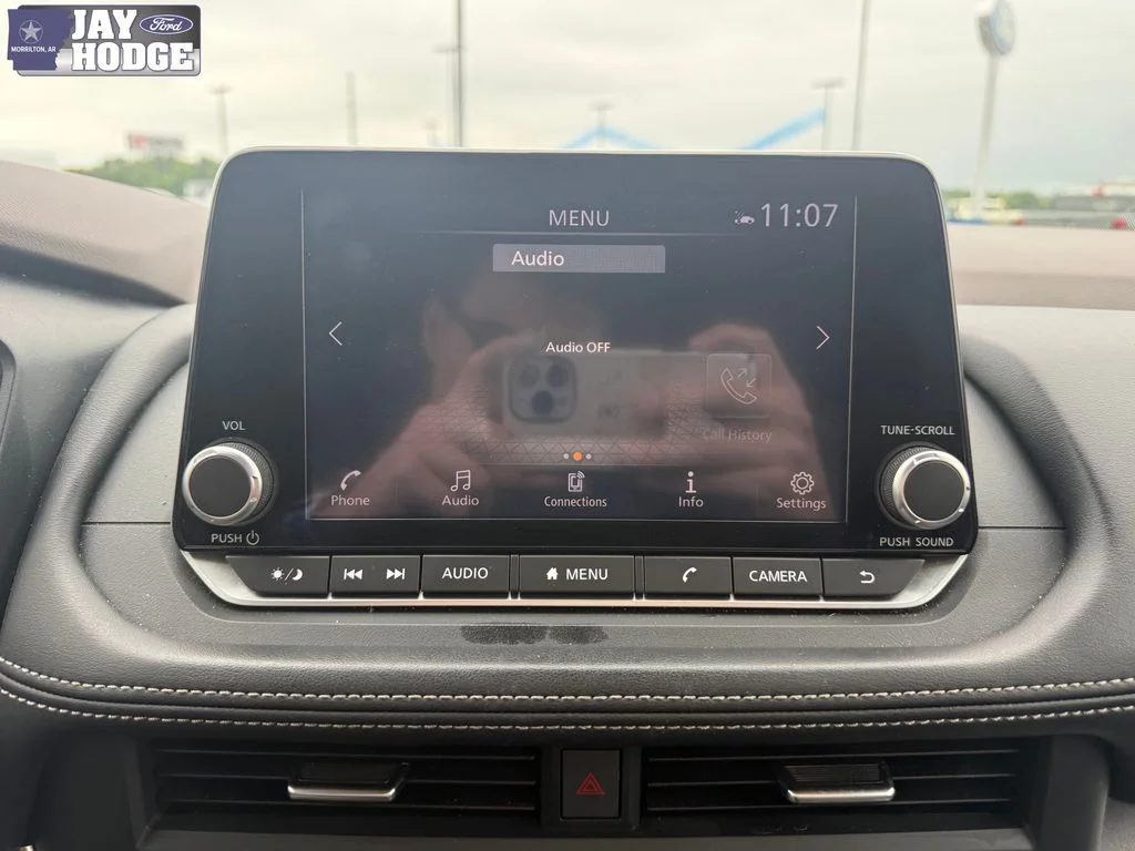 Used 2023 Black Nissan SV image 20