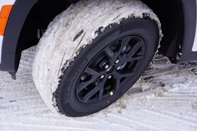New 2026 Bright White Clearcoat Jeep Laredo image 9
