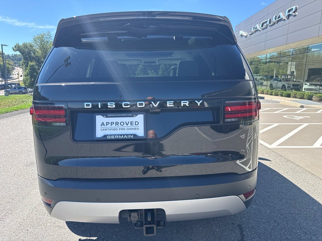 Certified Used 2025 Santorini Black Metallic Land Rover S image 6