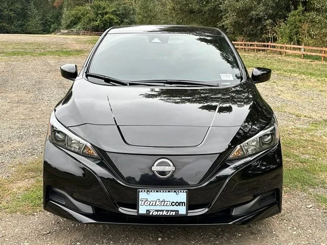 Used 2025 Super Black Nissan S image 3