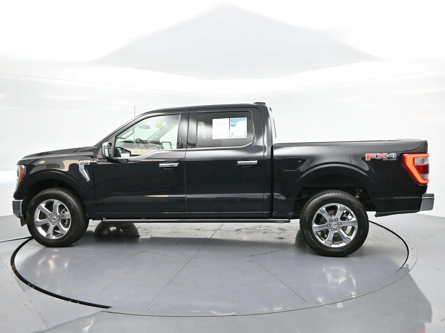 Used 2023 Agate Black Metallic Ford XL image 4