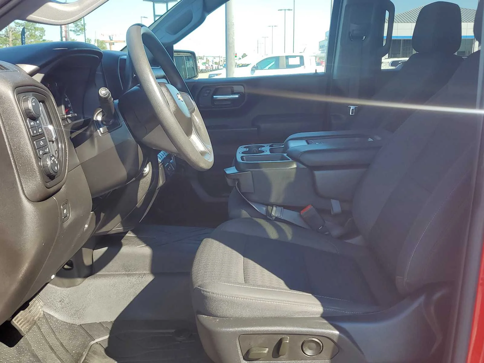 Used 2022 RED HOT Chevrolet Custom image 17