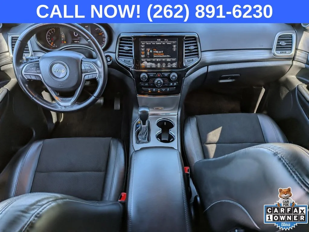 Used 2022 Black Jeep Laredo X image 24