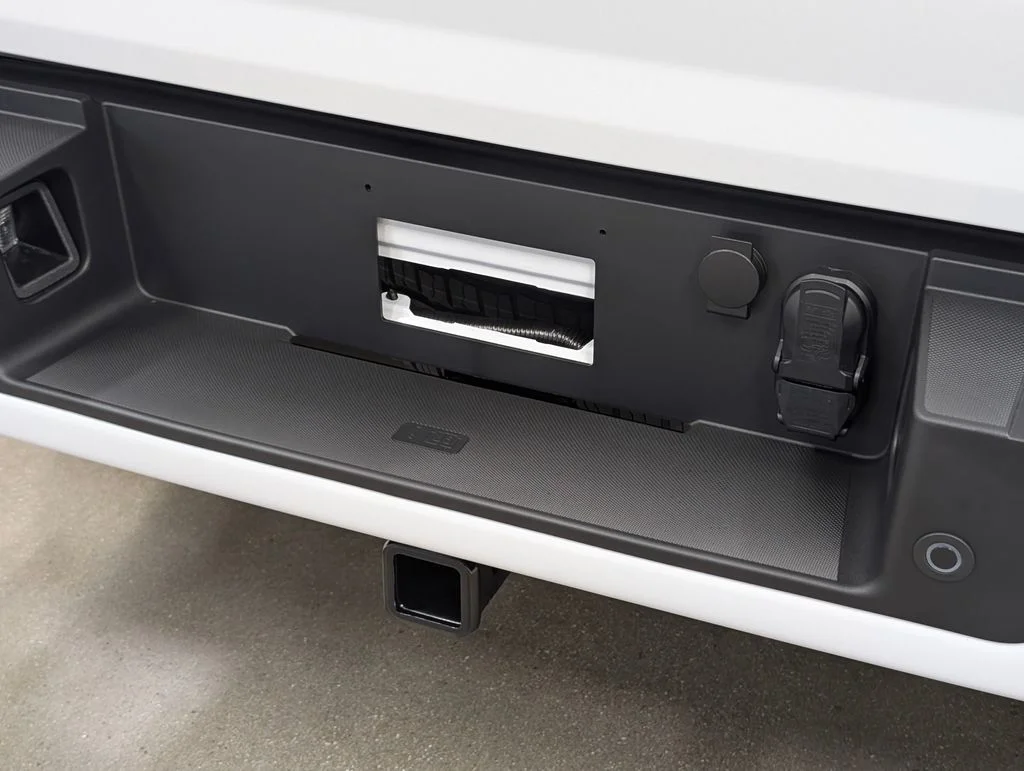 New 2026 Oxford White Ford Lariat® image 28
