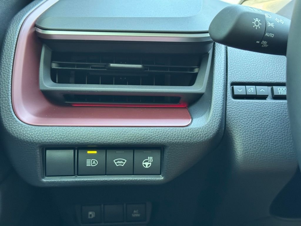 New 2026 Wind Chill Pearl Toyota XSE image 19