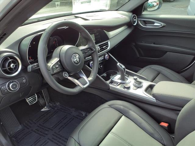 2024 Alfa Romeo Giulia Ti - Photo 11