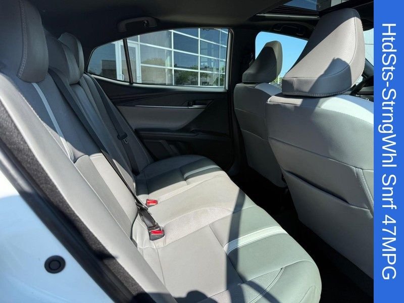 Used 2025 Ice Toyota SE image 12