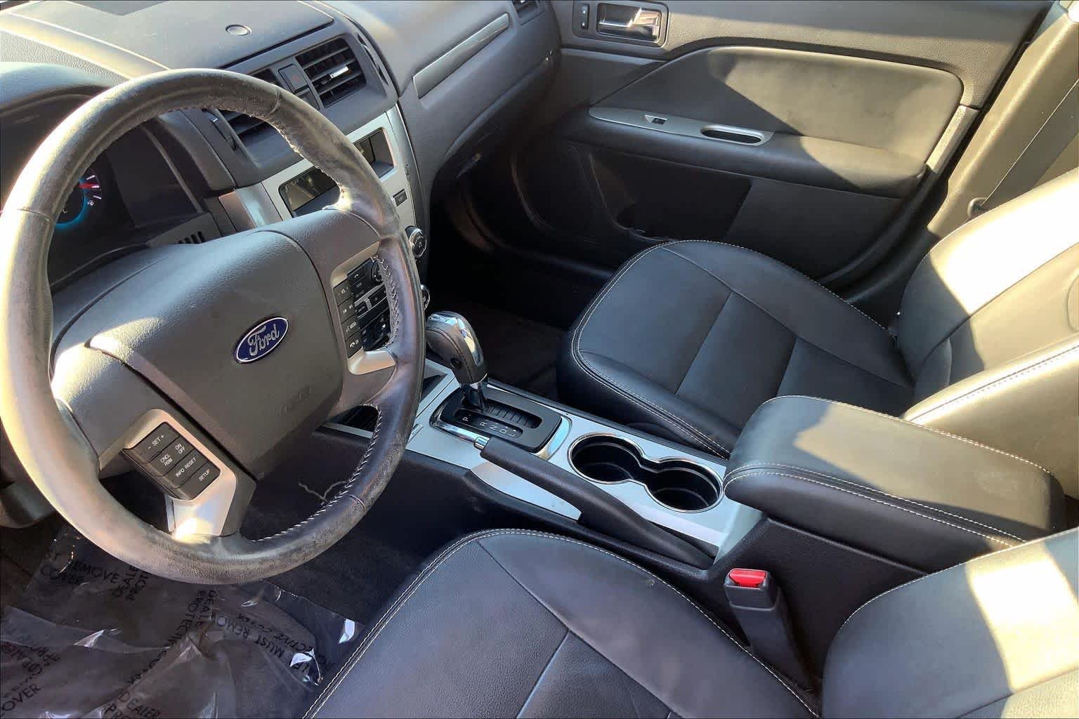 Used 2011 Red Candy Metallic Tinted Ford SEL image 15