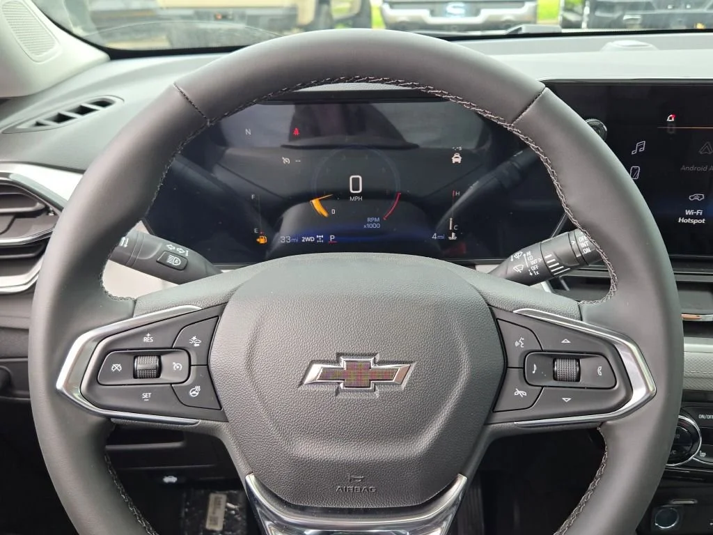 New 2026 Summit White Chevrolet LT image 34