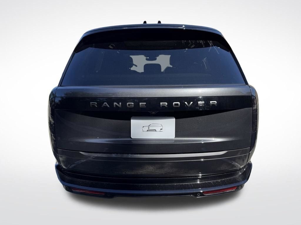 New 2026 Carpathian Grey LAND ROVER SE image 6