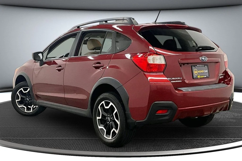 Used 2016 Red Subaru 2.0i Premium image 4