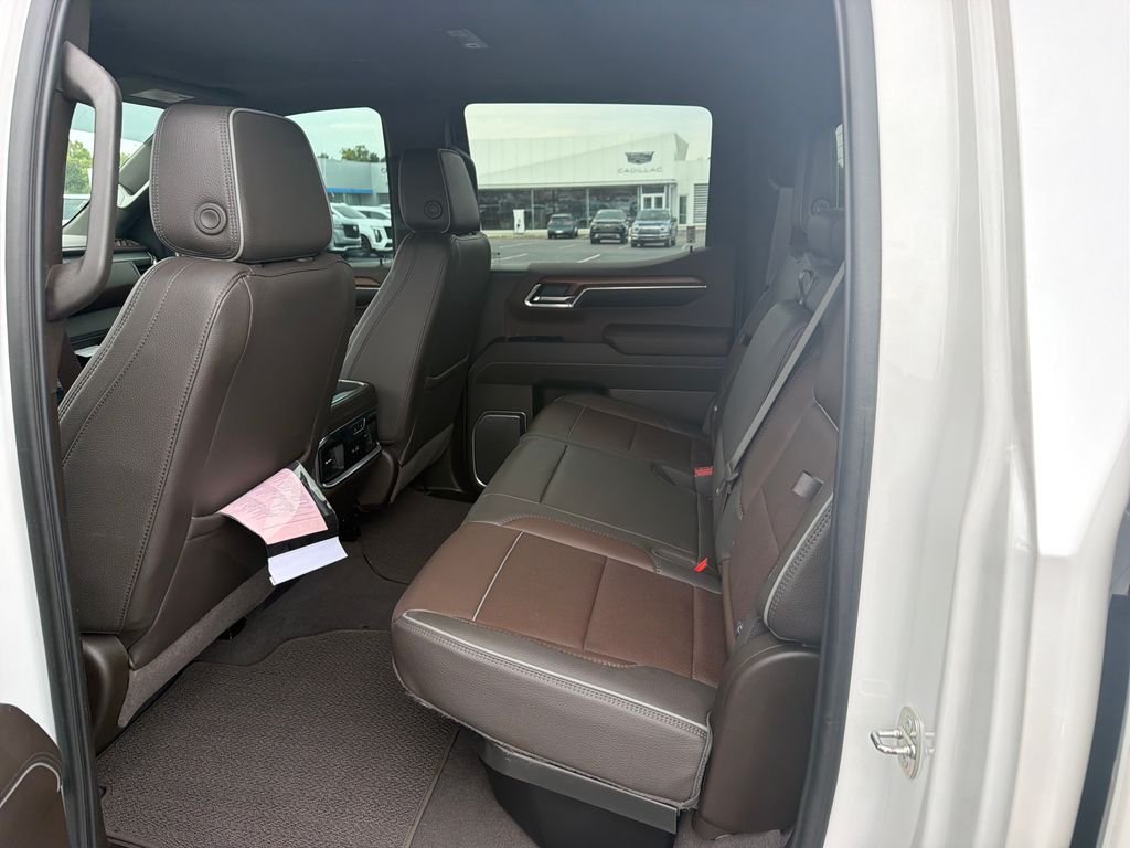 Used 2023 White GMC Denali image 16