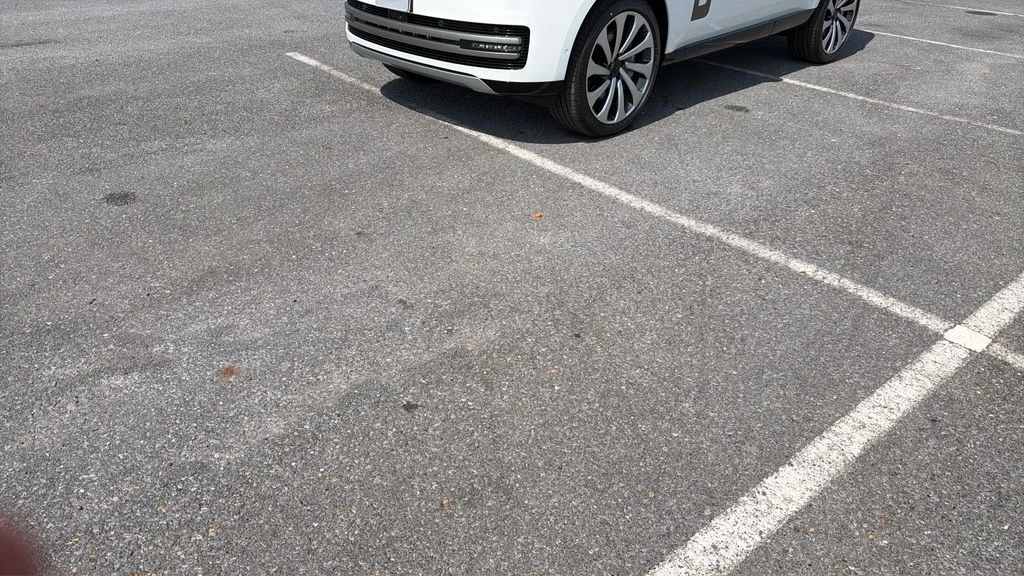 New 2026 White Land Rover SE image 9
