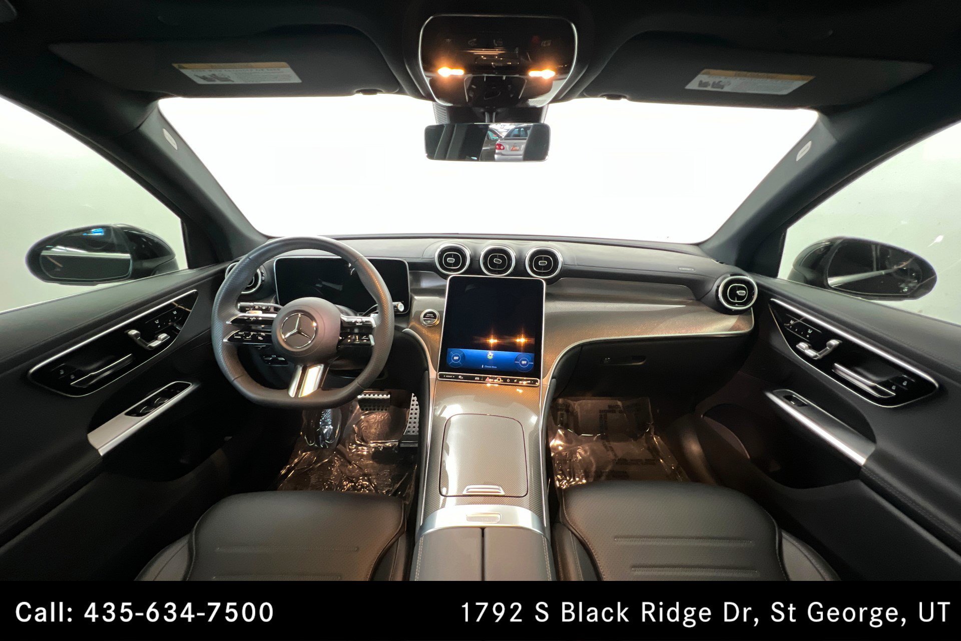 Certified Used 2026 Black Mercedes-Benz GLC 300 image 10