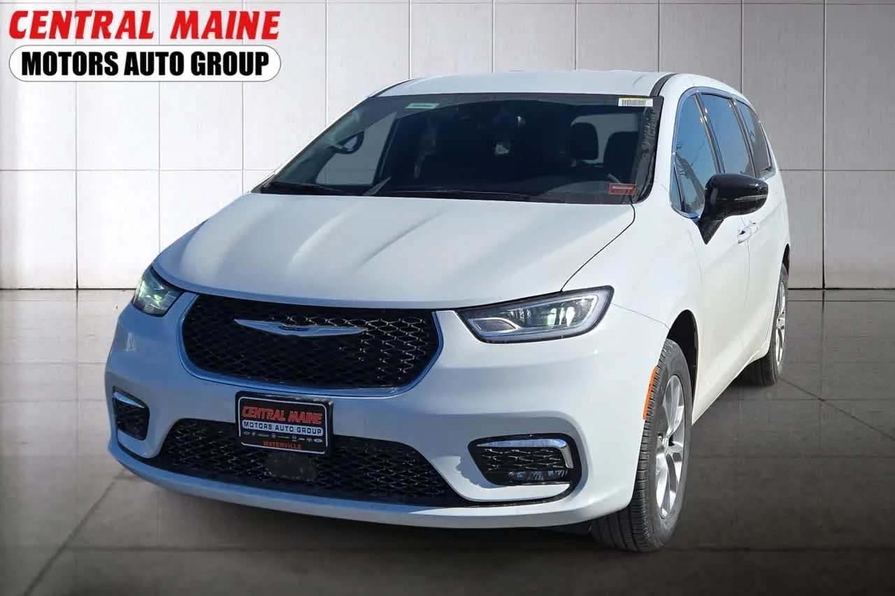 2026 Chrysler Pacifica Select AWD's photo