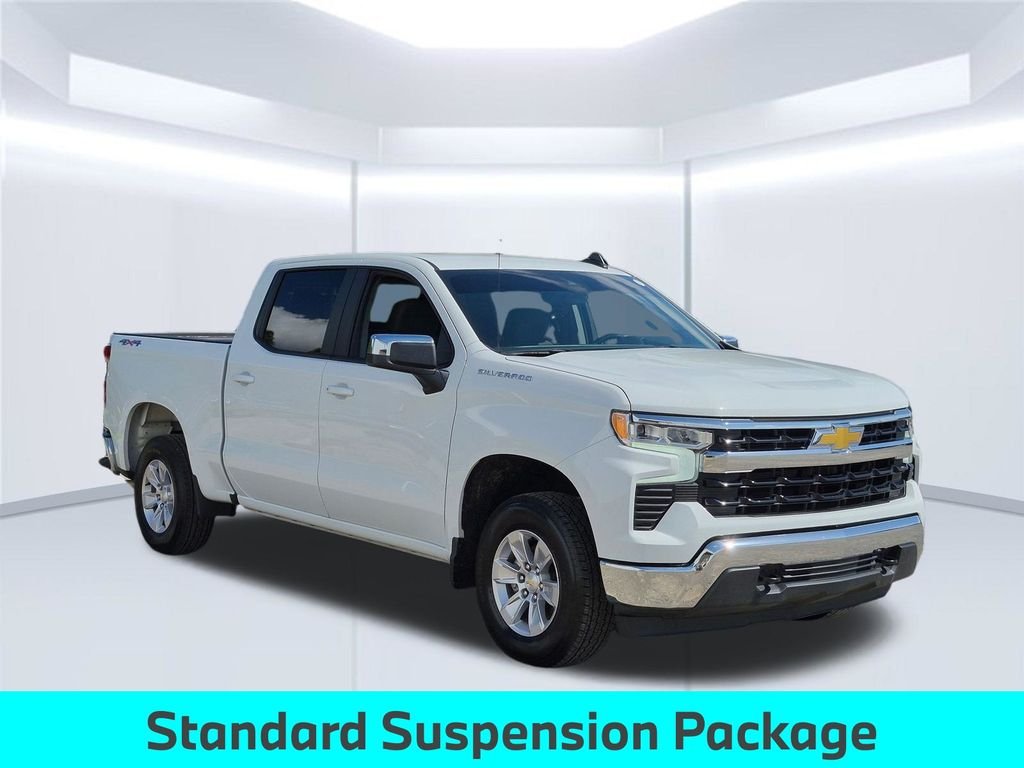 Used 2026 White Chevrolet LT image 9