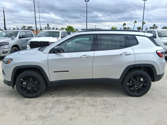New 2026 Silver Zynith Metallic Clear-Coat Exterior Paint Jeep Latitude image 4