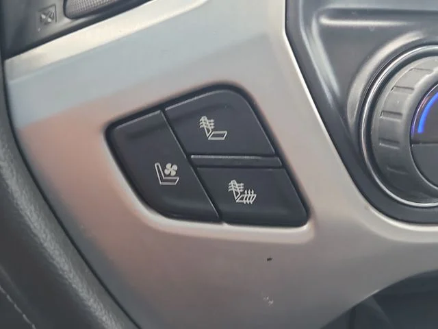 Used 2018 Gray GMC SLT image 26