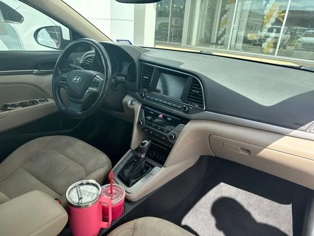Used 2018 White Hyundai Value Edition image 7