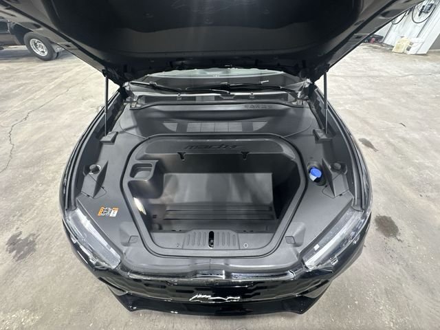 New 2026 Black Ford Premium image 22