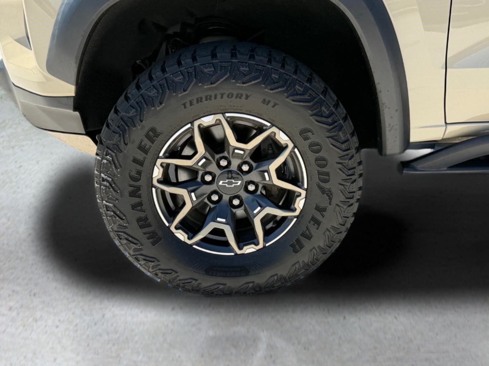 Used 2023 Sand Dune Metallic Chevrolet 4WD ZR2 image 11