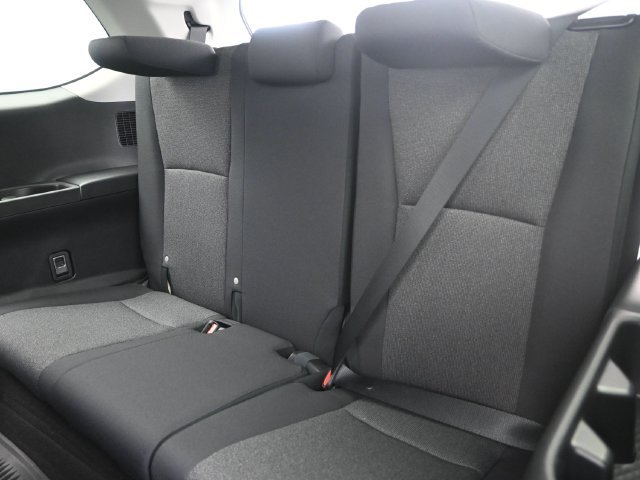 Used 2025 Wind Chill Pearl Toyota LE image 13