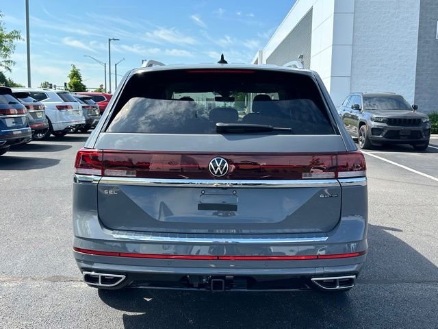 New 2026 Pure Gray Volkswagen 2.0T SEL Premium R-Line image 5