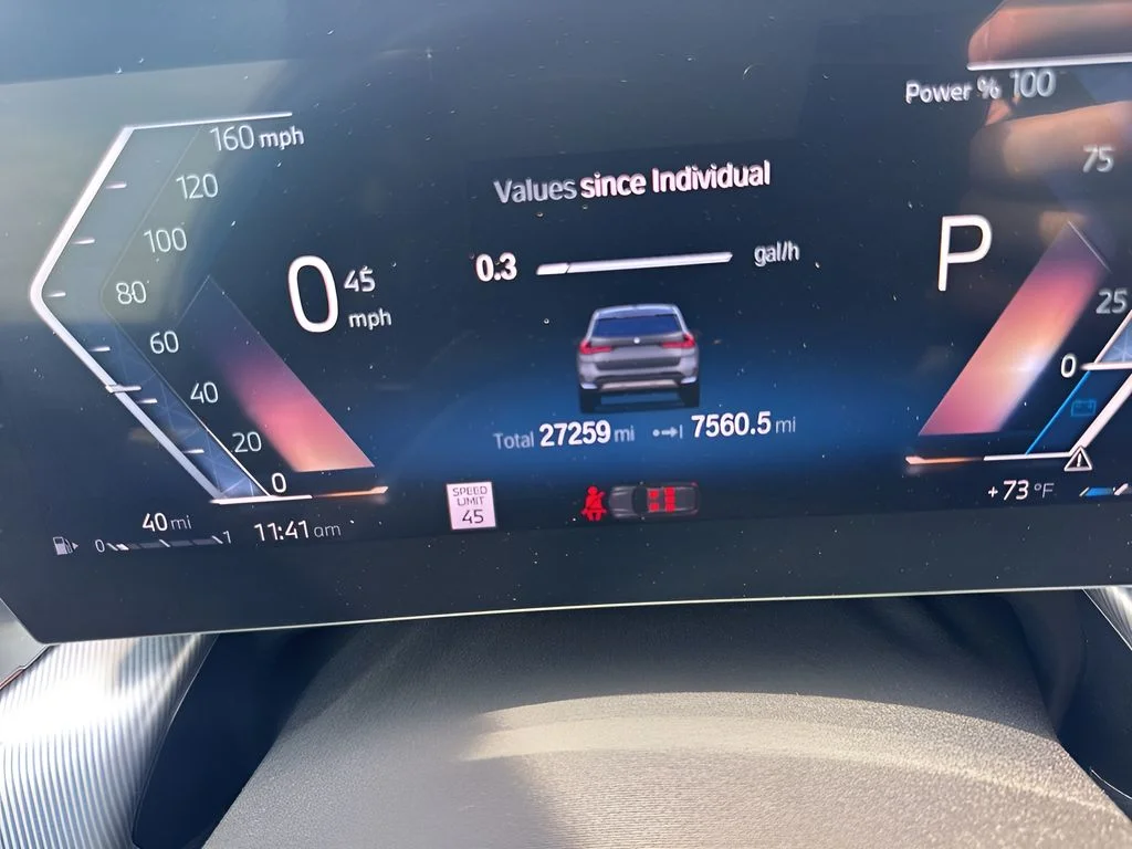 Used 2023 Silver BMW xDrive28i image 21