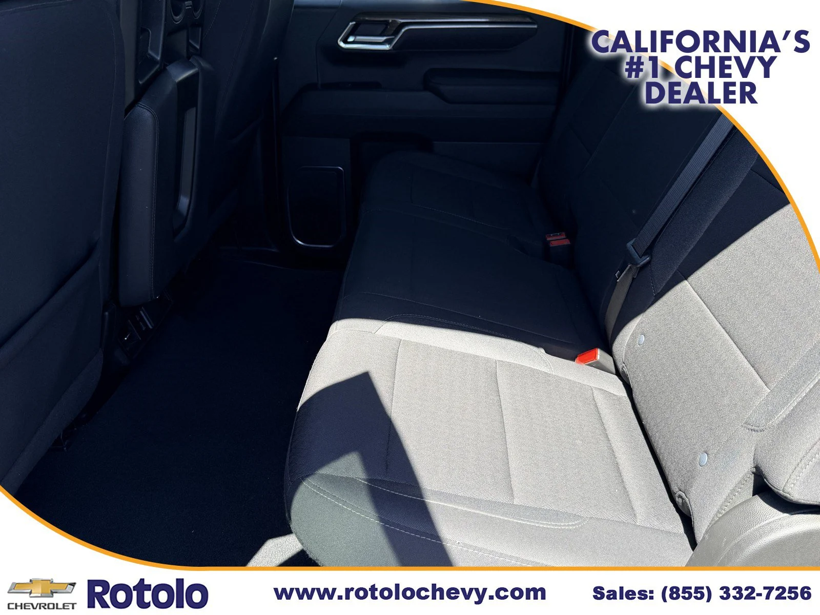 Used 2025 Sterling Gray Metallic Chevrolet LT image 13