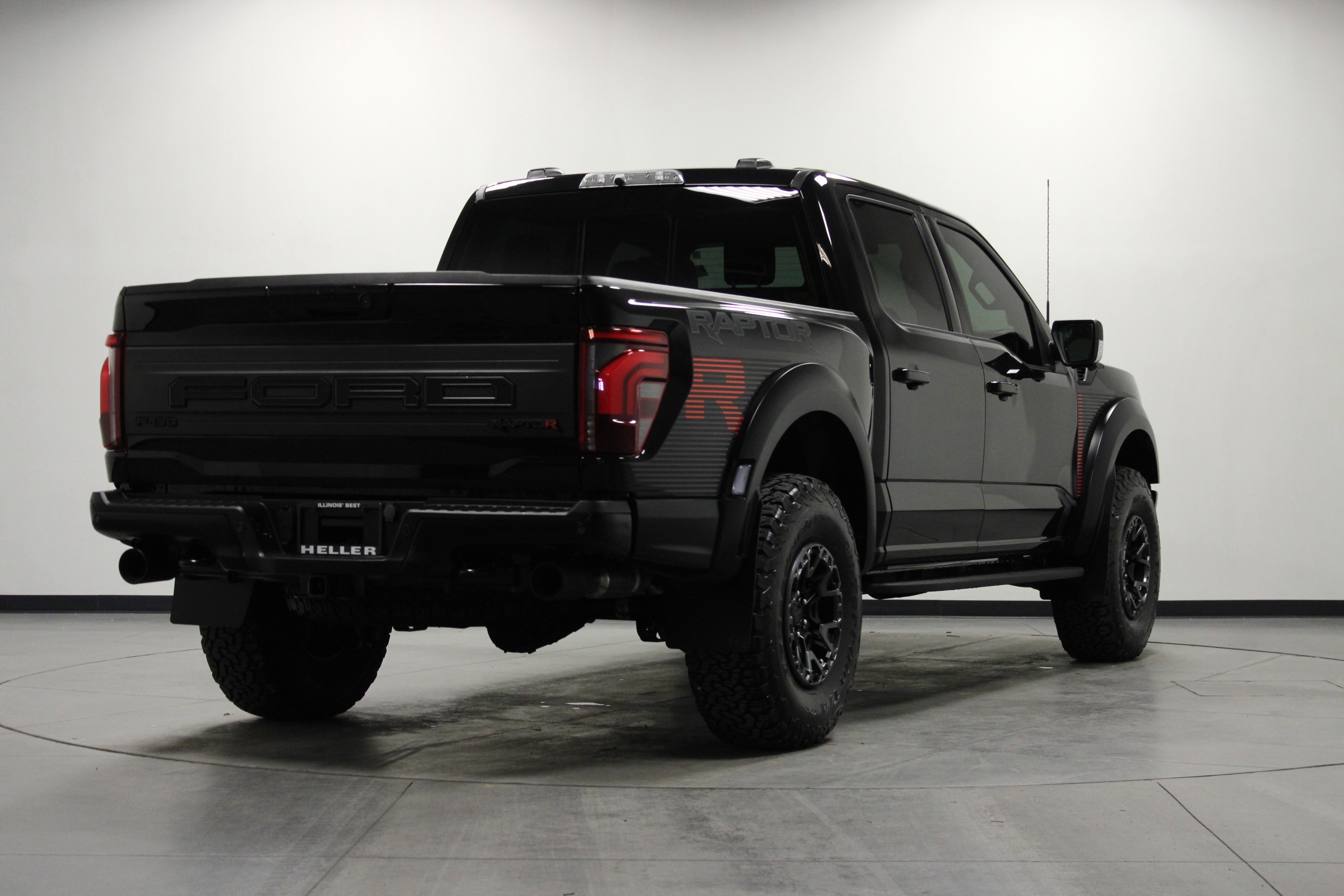 Used 2024 Black Metallic Ford Raptor image 4
