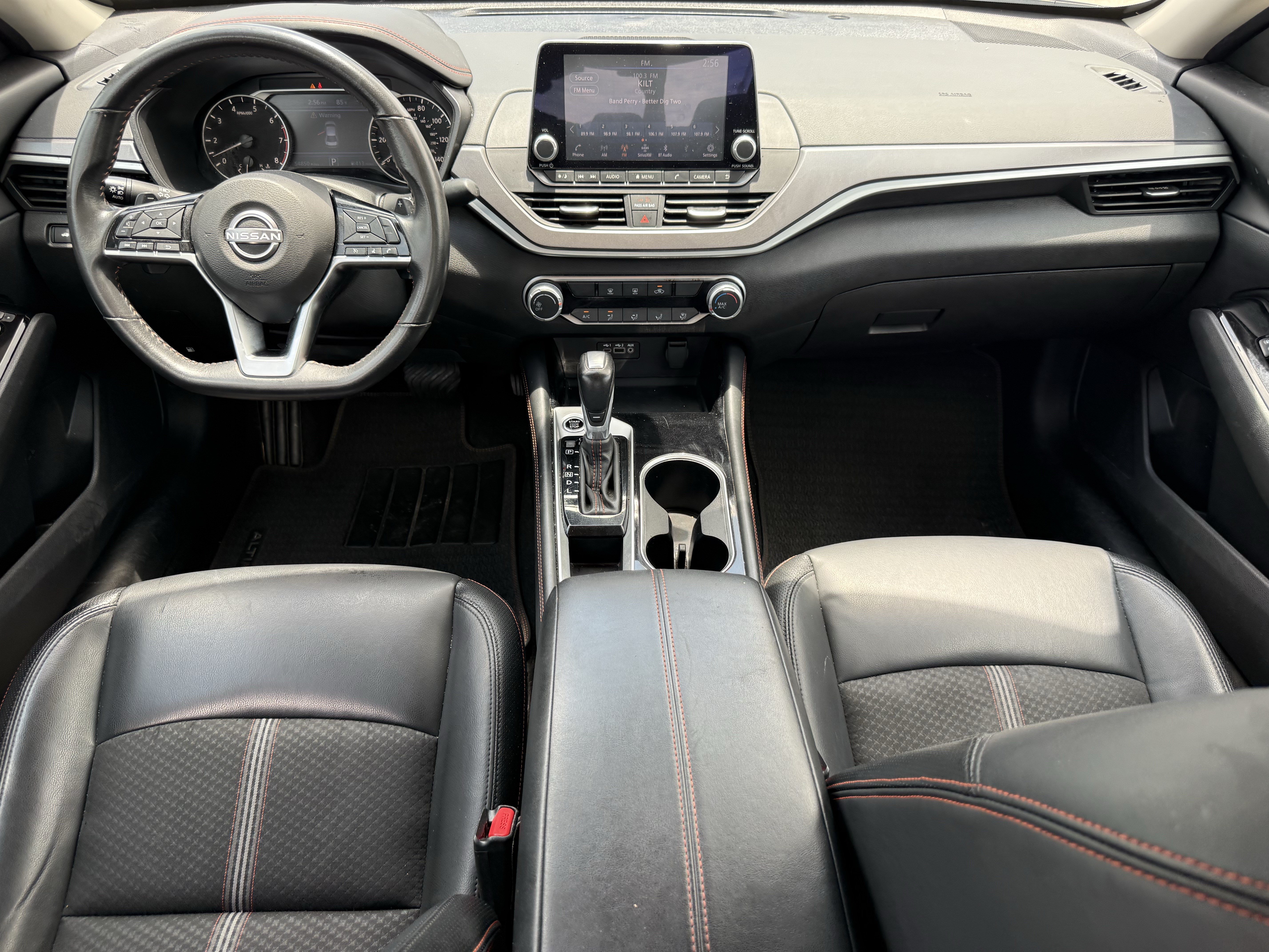 Used 2025 Super Black Nissan  image 12