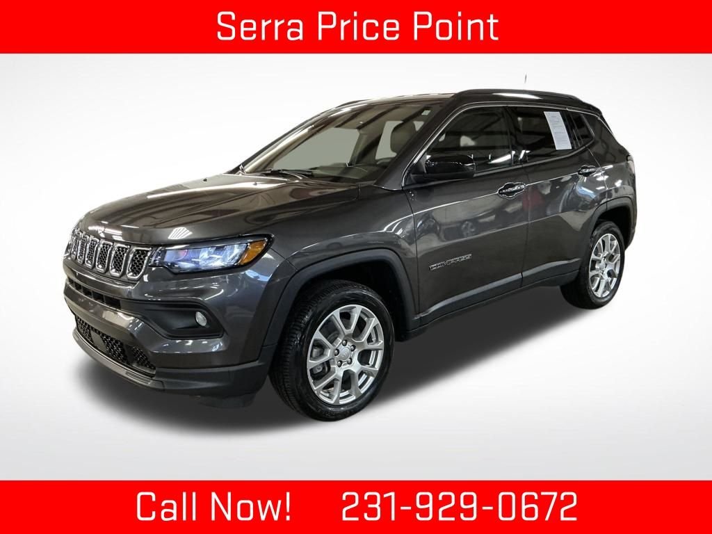 2024 Jeep Compass Latitude Lux