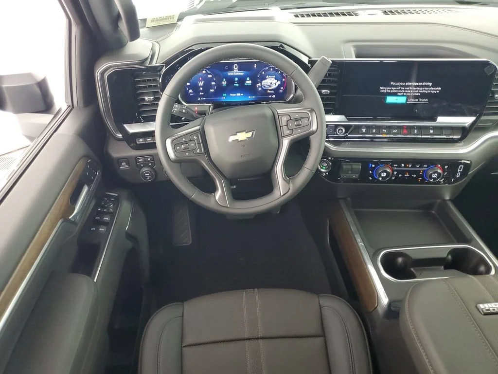 2026 Chevrolet Silverado 3500 HD High Country - Photo 17